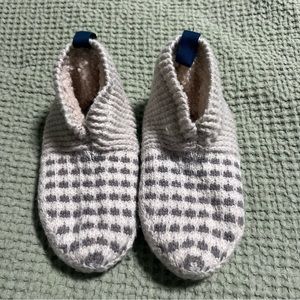 Bombas Kids Slippers in Gray and Cream
